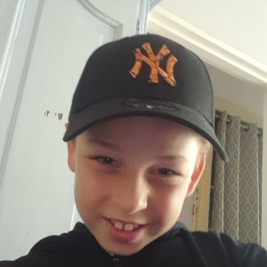 Yanis CHARLES